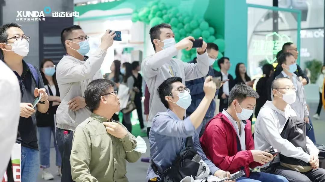 迅達(dá)攜82%超高熱效率燃燒器與集成烹飪中心亮相AWE，探領(lǐng)理想廚房新境界！